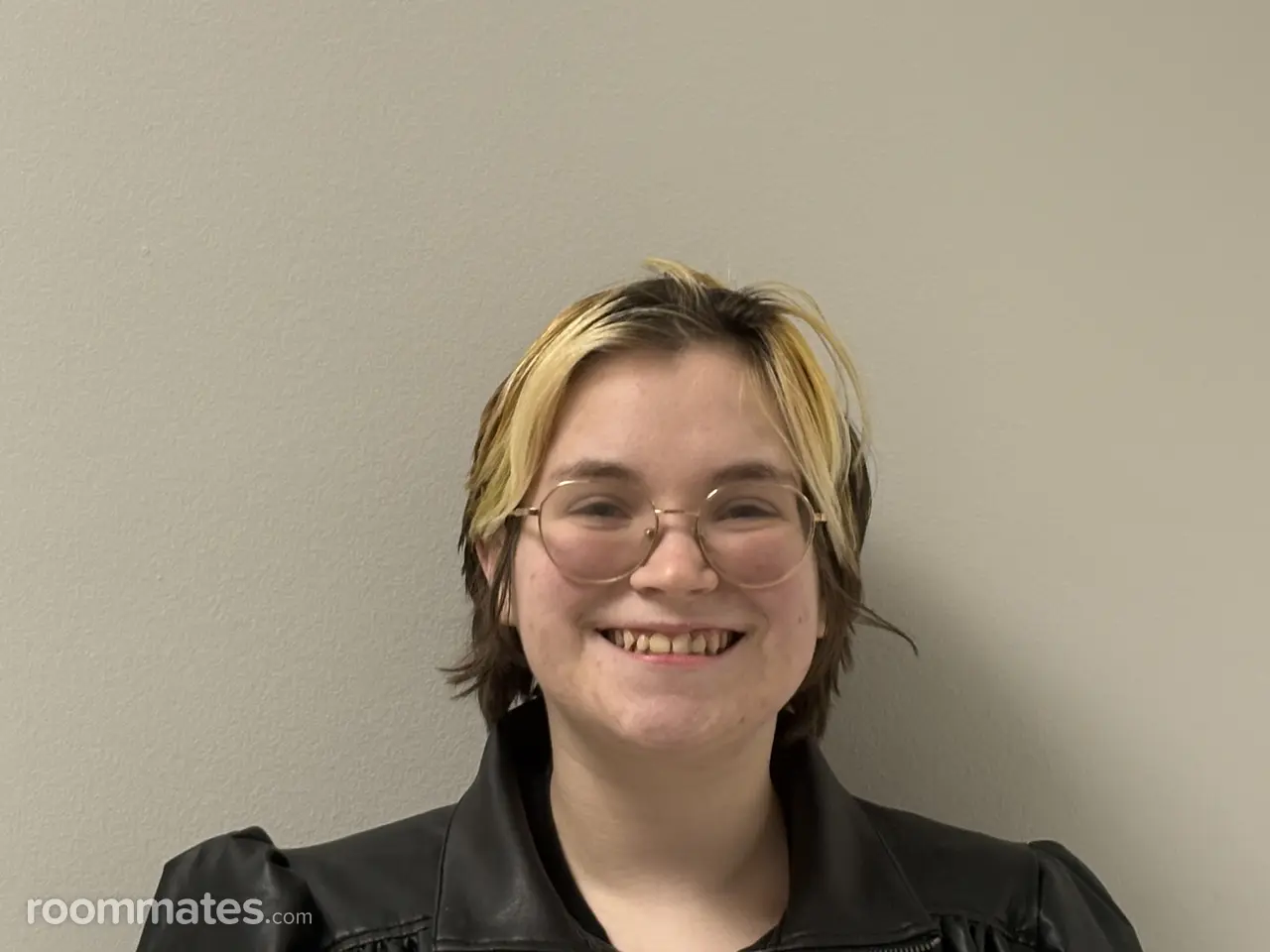 Profile photo 1 of 11