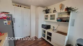 Room for rent in Alexandria, VA $915, condo