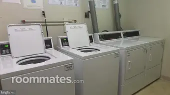 Room for rent in Alexandria, VA $915, condo