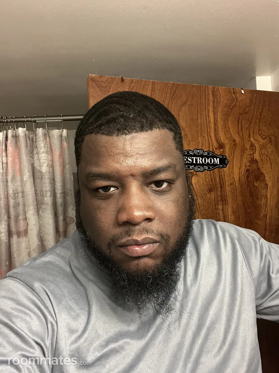 Profile photo 6 of 6