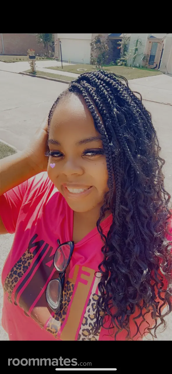 Profile photo 7 of 9