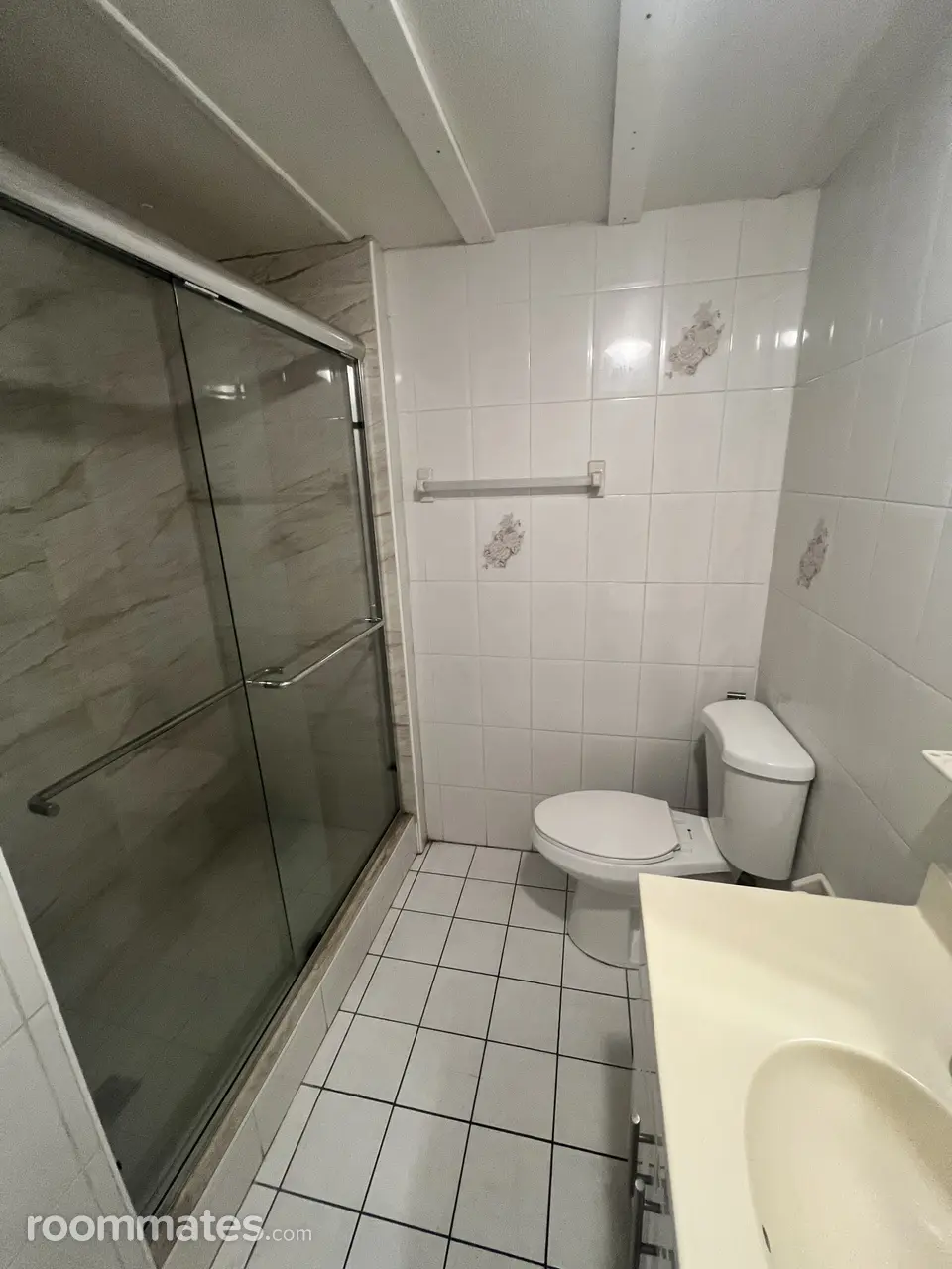 Profile photo 4 of 16