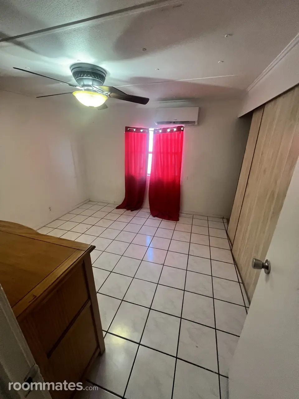 Profile photo 3 of 16