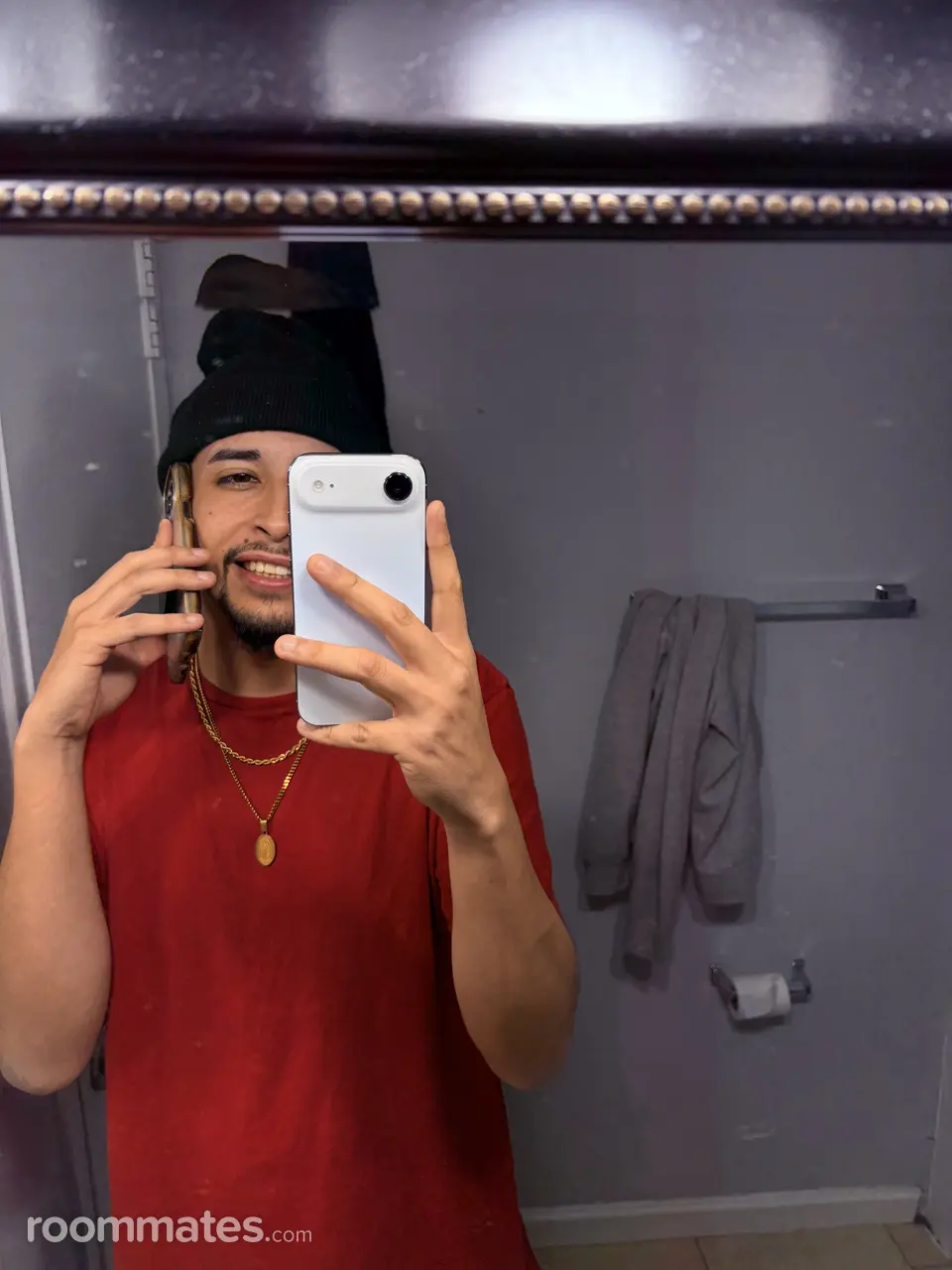 Profile photo 14 of 16