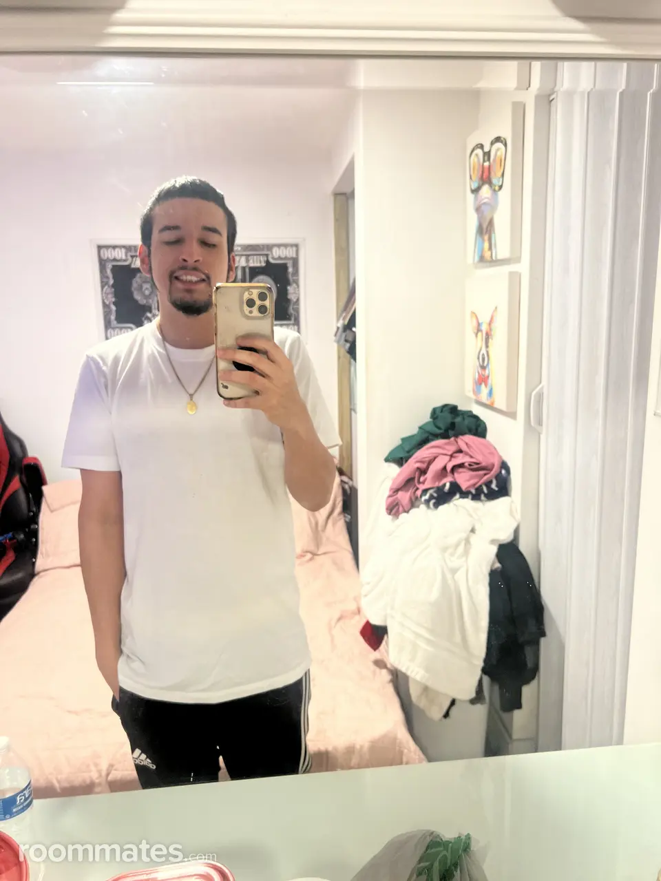 Profile photo 11 of 16