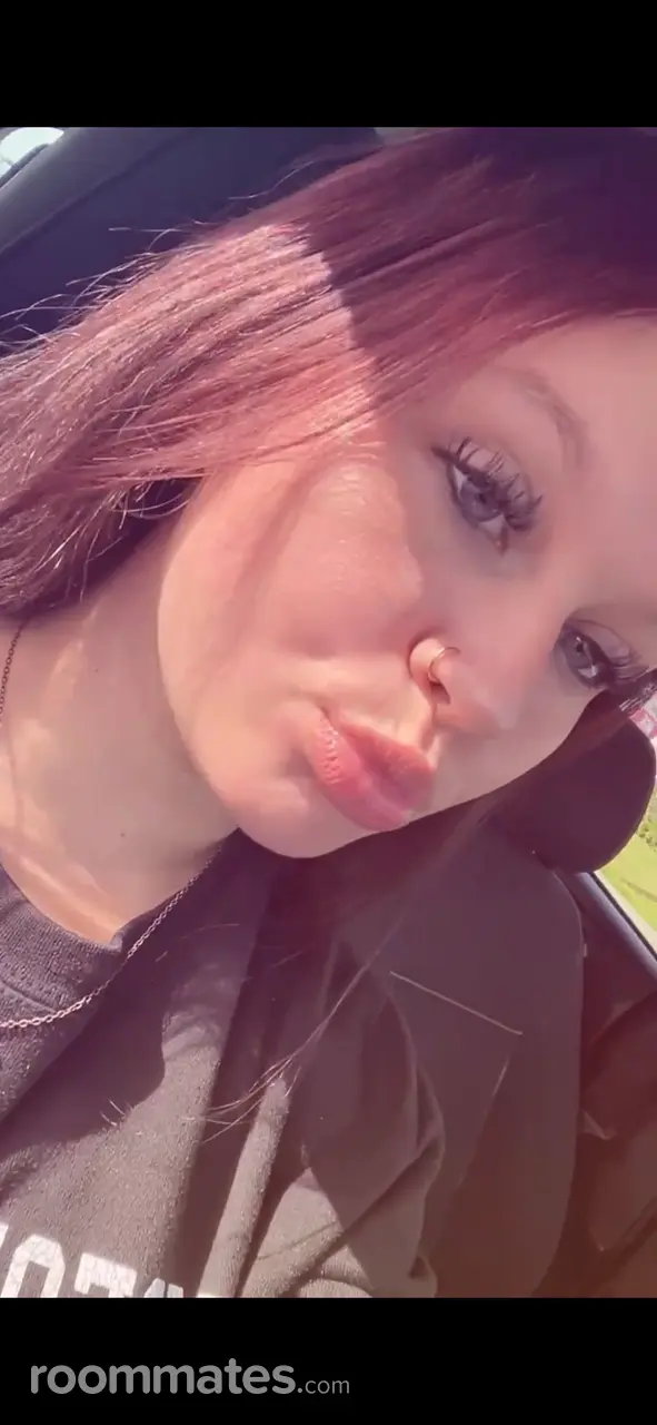 Profile photo 1 of 1