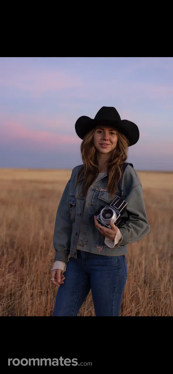 Profile photo 11 of 13