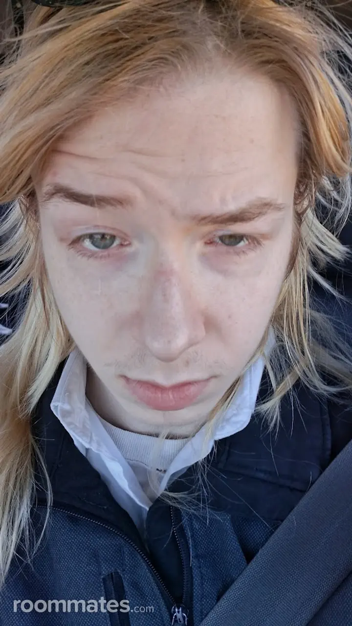 Profile photo 4 of 4