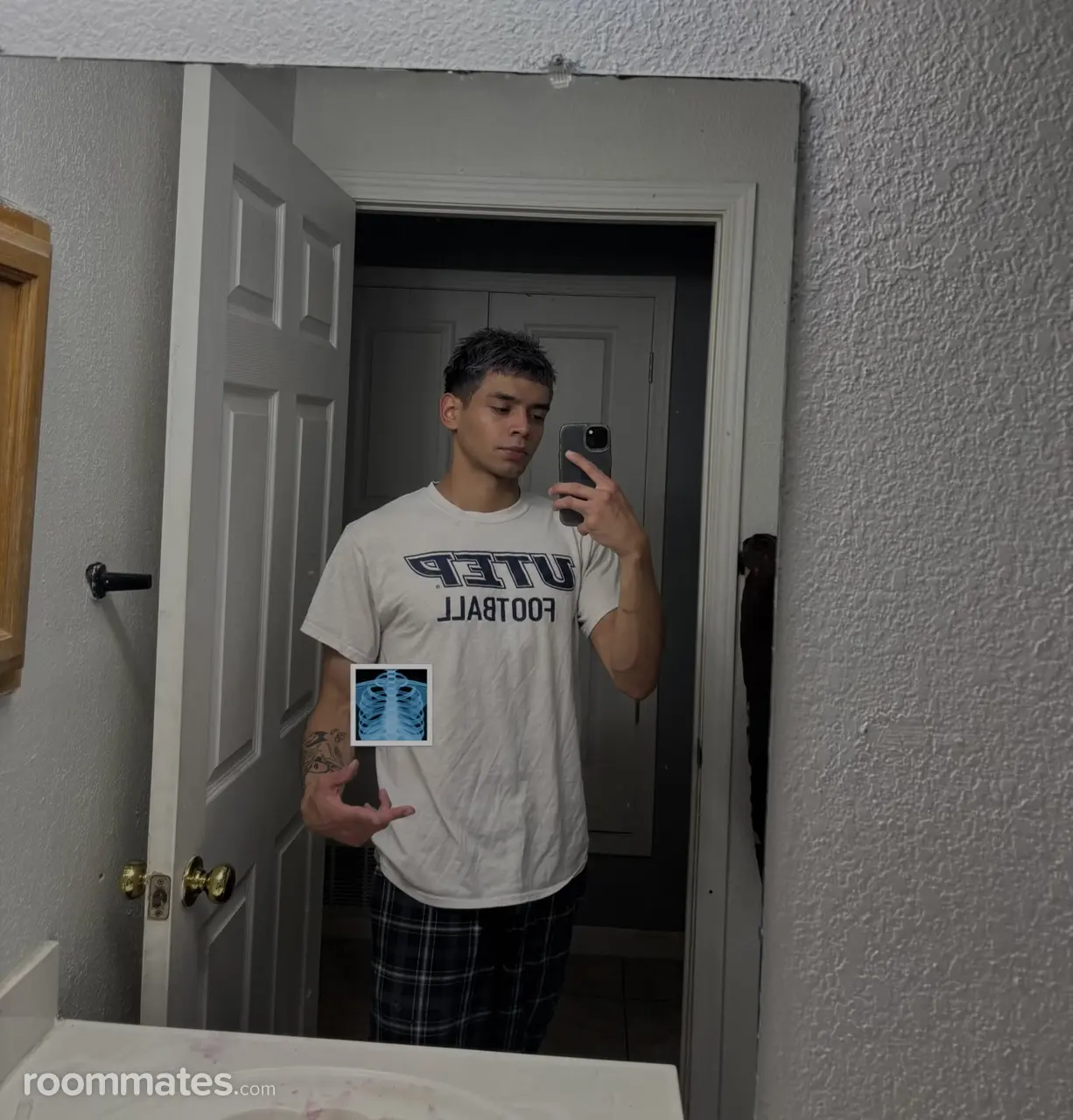 Profile photo 1 of 1