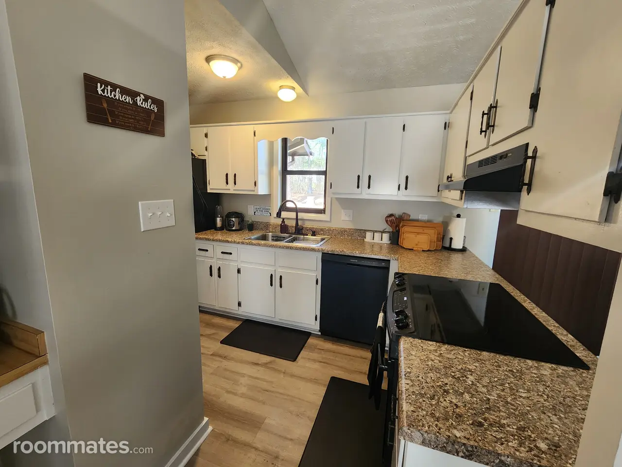 Profile photo 6 of 11