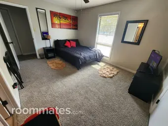 Room for rent in Fayetteville, NC $850, townhouse