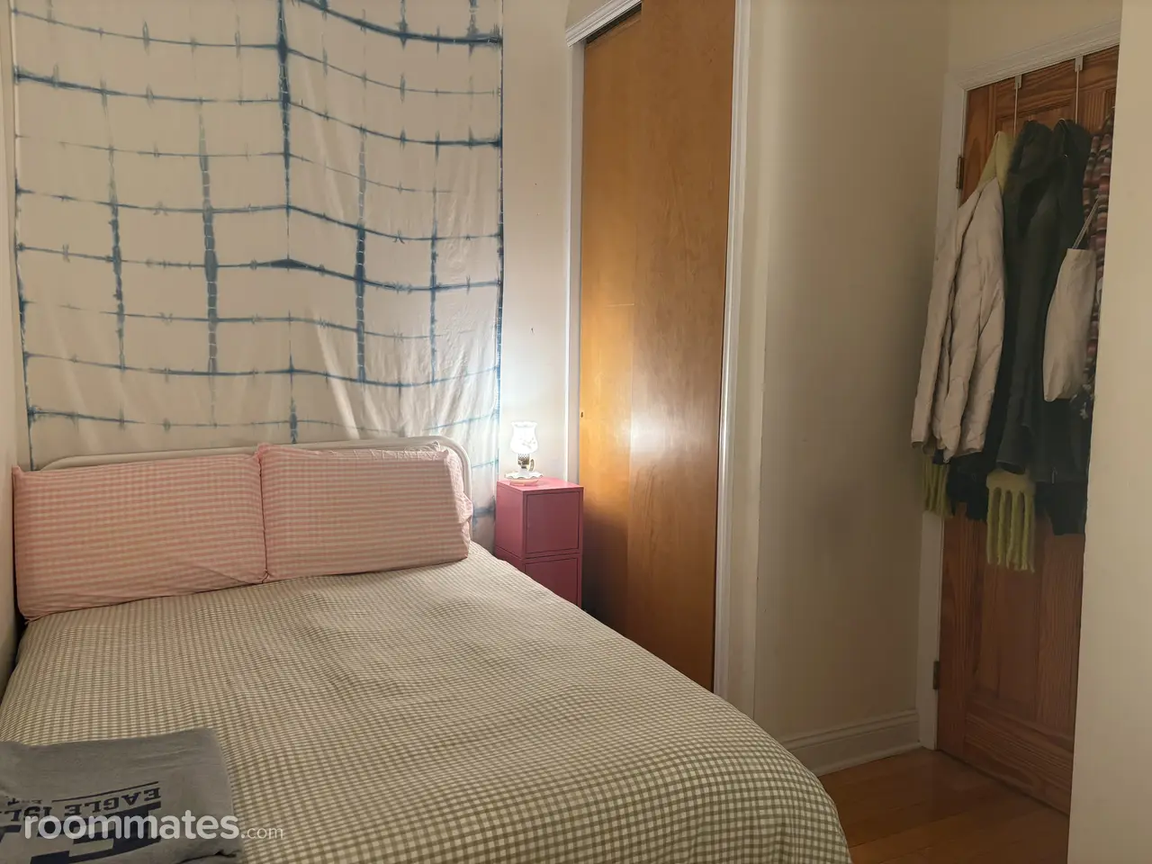 Profile photo 8 of 13