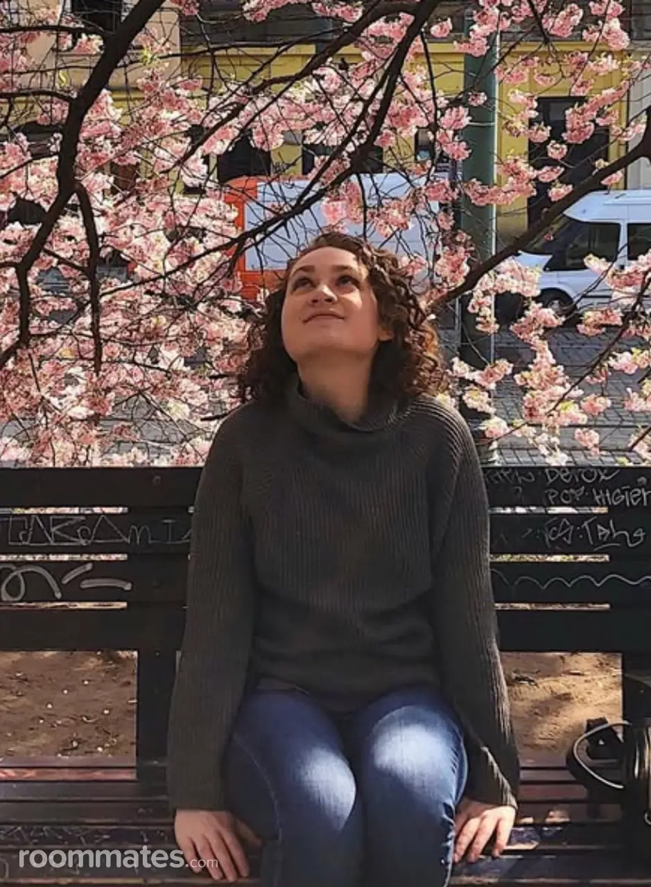 Profile photo 10 of 13