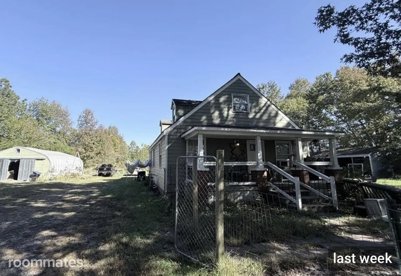 Profile photo 2 of 9