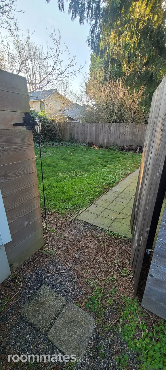 Profile photo 8 of 9