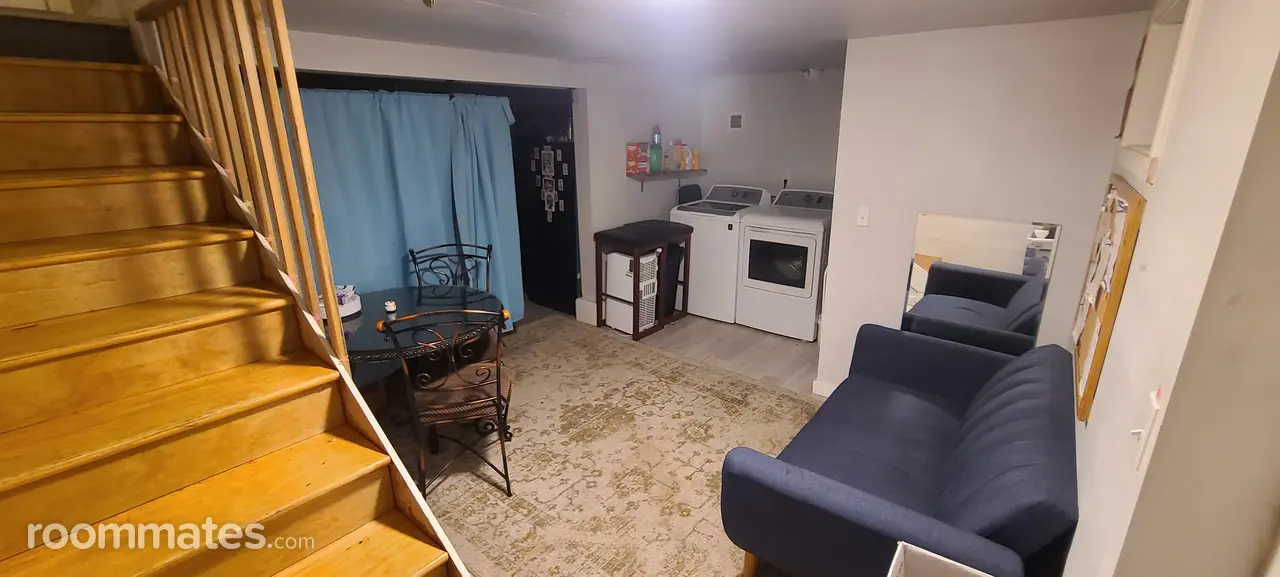 Profile photo 5 of 9