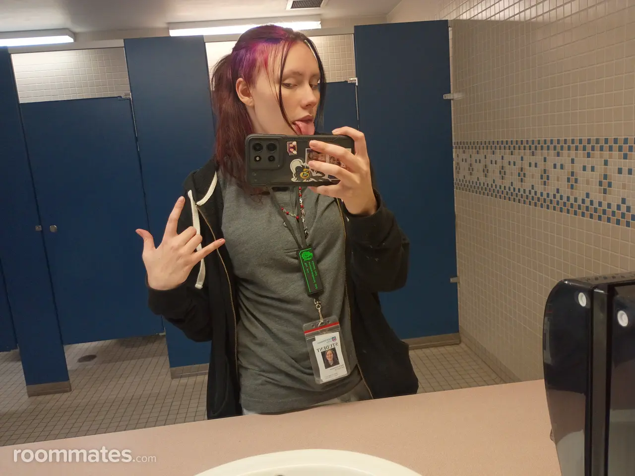 Profile photo 1 of 1