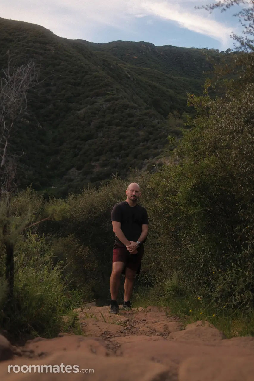 Profile photo 5 of 6