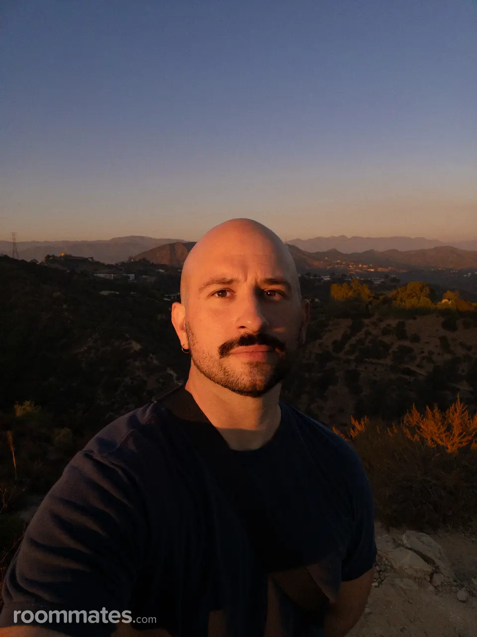 Profile photo 6 of 6