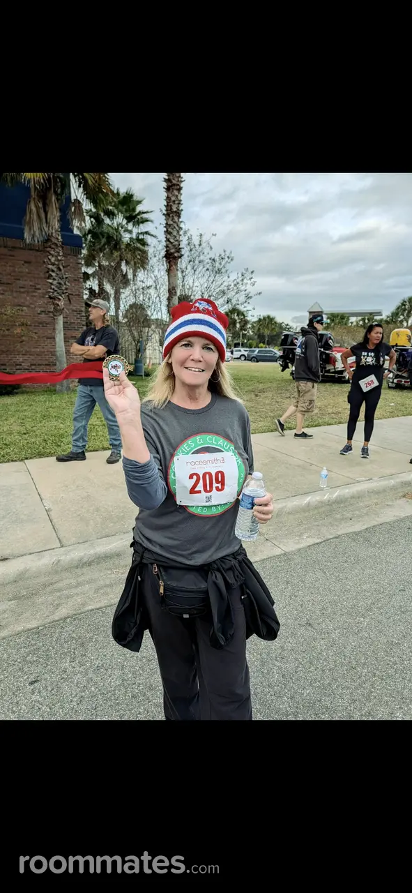 Profile photo 1 of 1