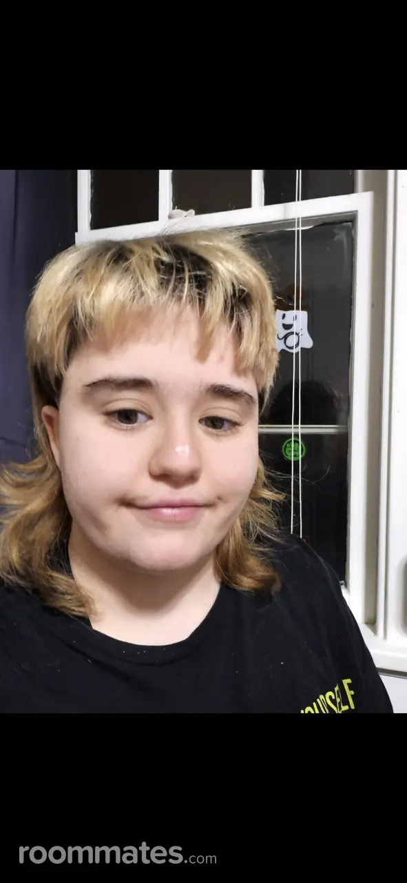 Profile photo 1 of 1