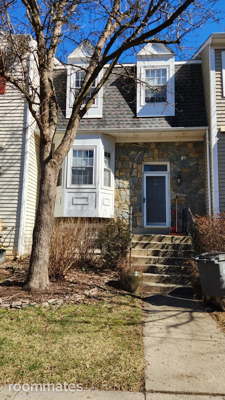 Profile photo 1 of 8