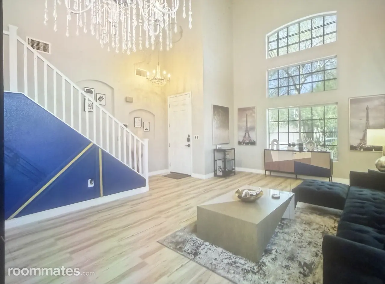 Profile photo 5 of 6