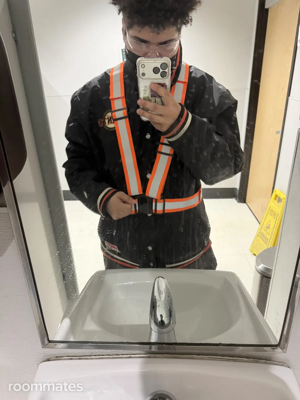 Profile photo 6 of 6