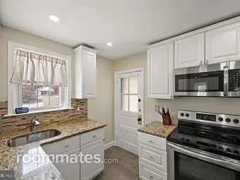 Room for rent in Wilmington, DE $750, house