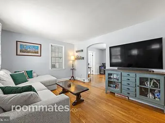 Room for rent in Wilmington, DE $750, house