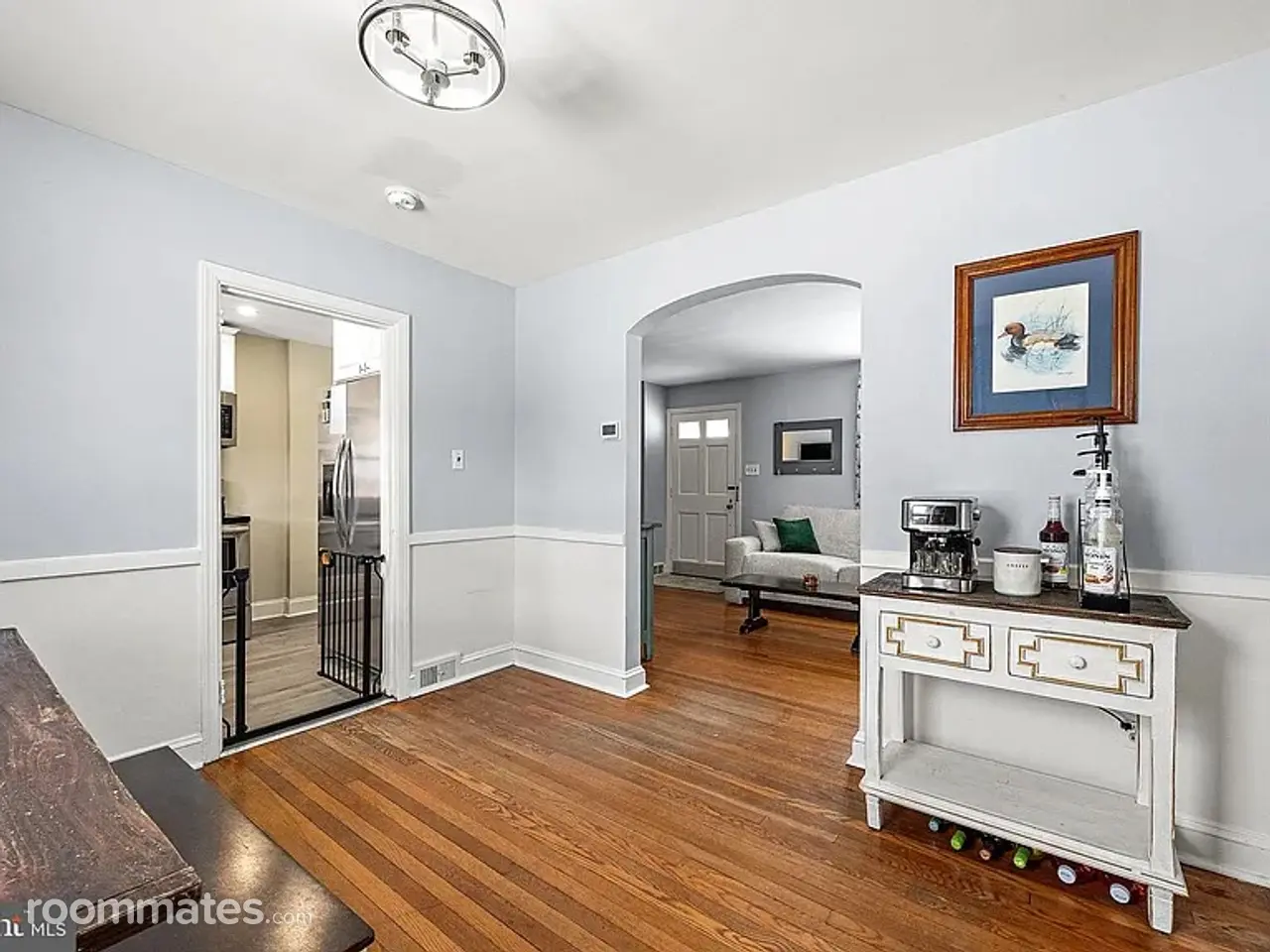 Profile photo 1 of 10