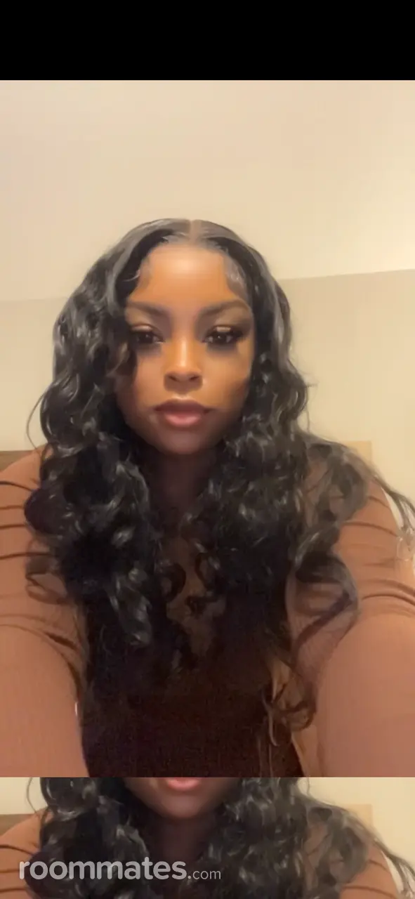 Profile photo 1 of 1