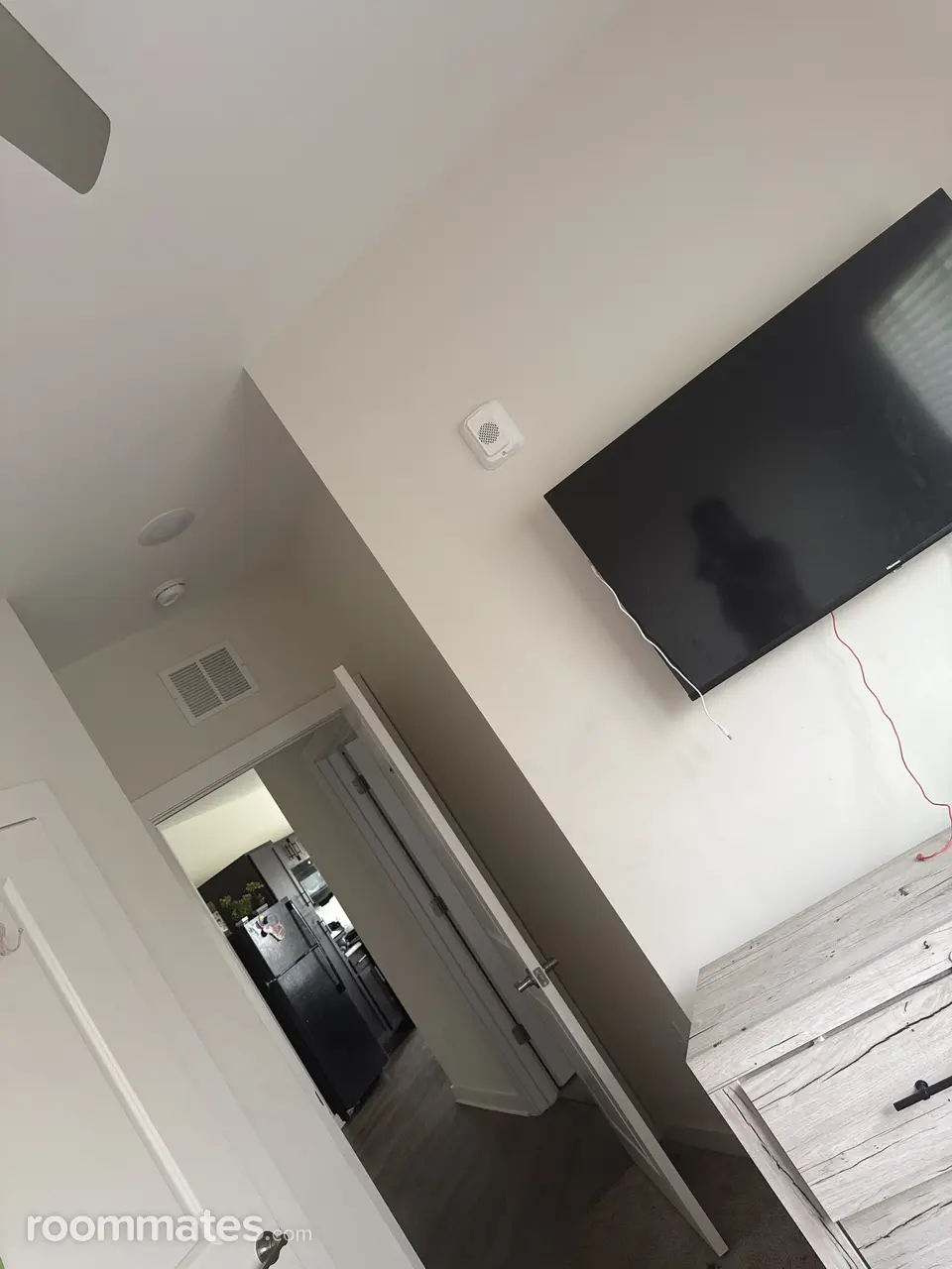 Profile photo 1 of 2