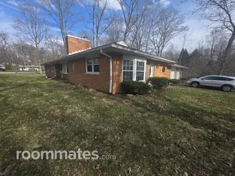 Room for rent in Beavercreek, OH $400, house