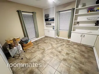 Room for rent in Baton Rouge, LA $800, house