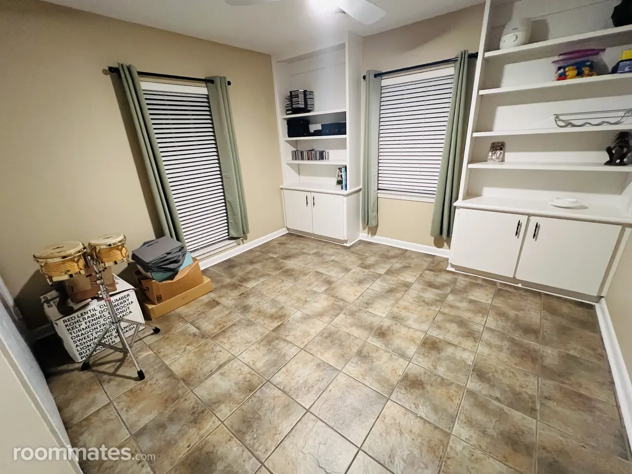 Profile photo 10 of 11