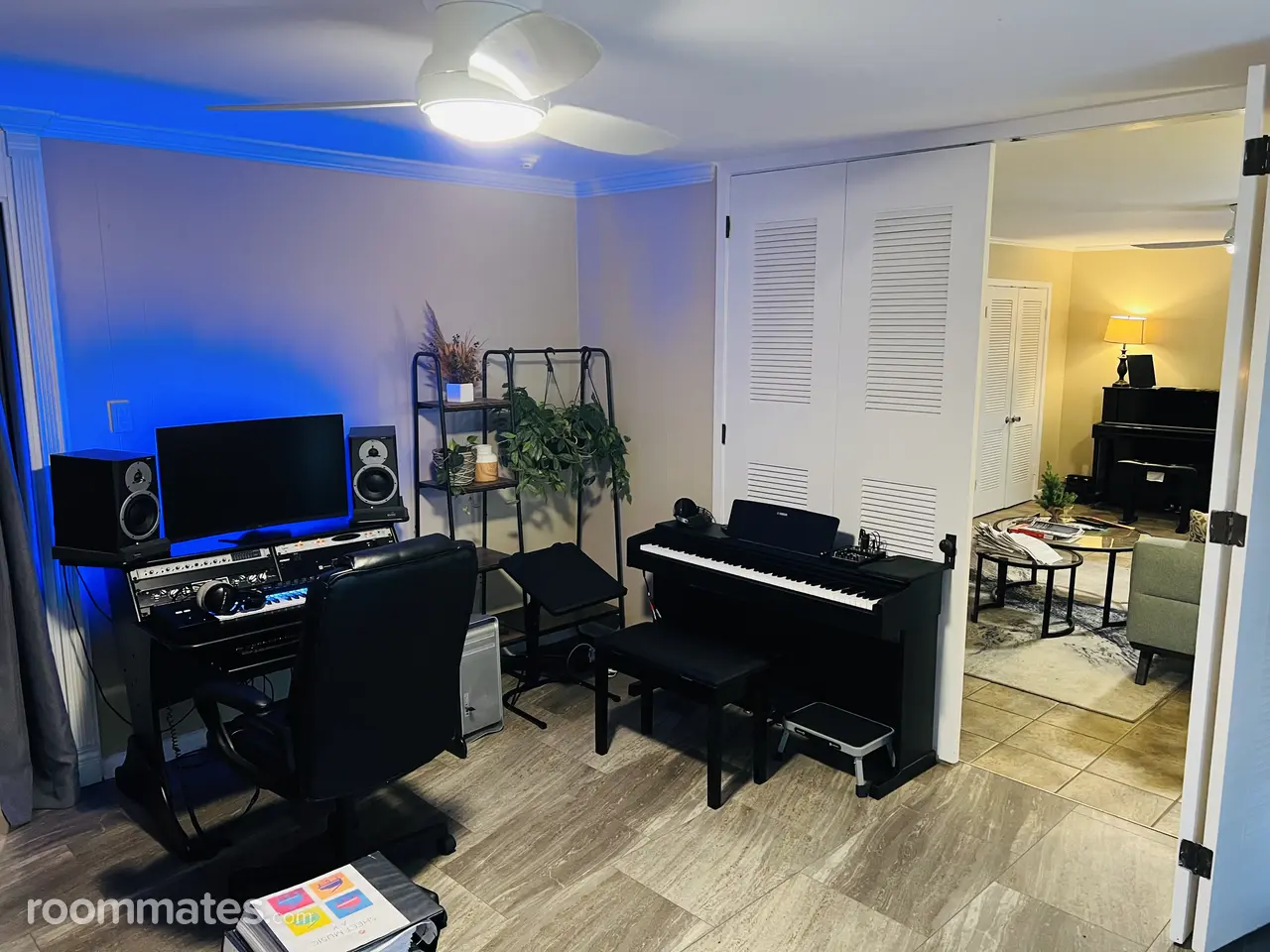 Profile photo 2 of 11