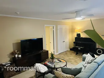 Room for rent in Baton Rouge, LA $800, house