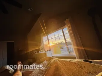 Room for rent in West Linn, OR $700, townhouse