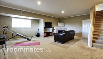 Room for rent in West Linn, OR $700, townhouse