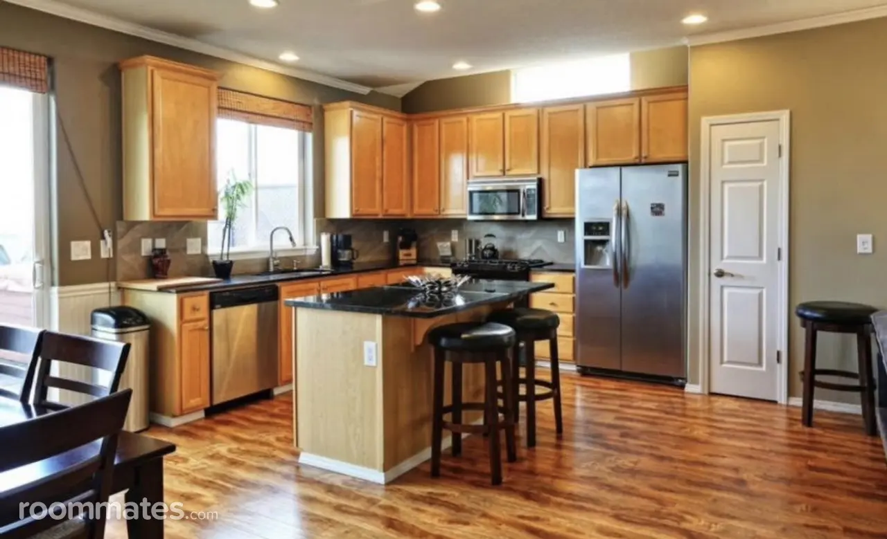 Profile photo 6 of 8