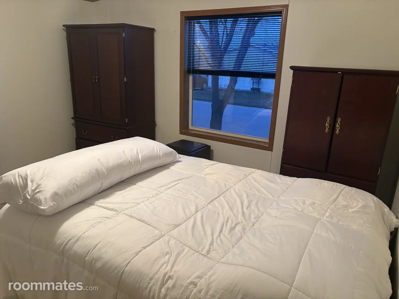 Profile photo 1 of 7