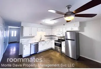 Room for rent in Austin, TX $1000, townhouse