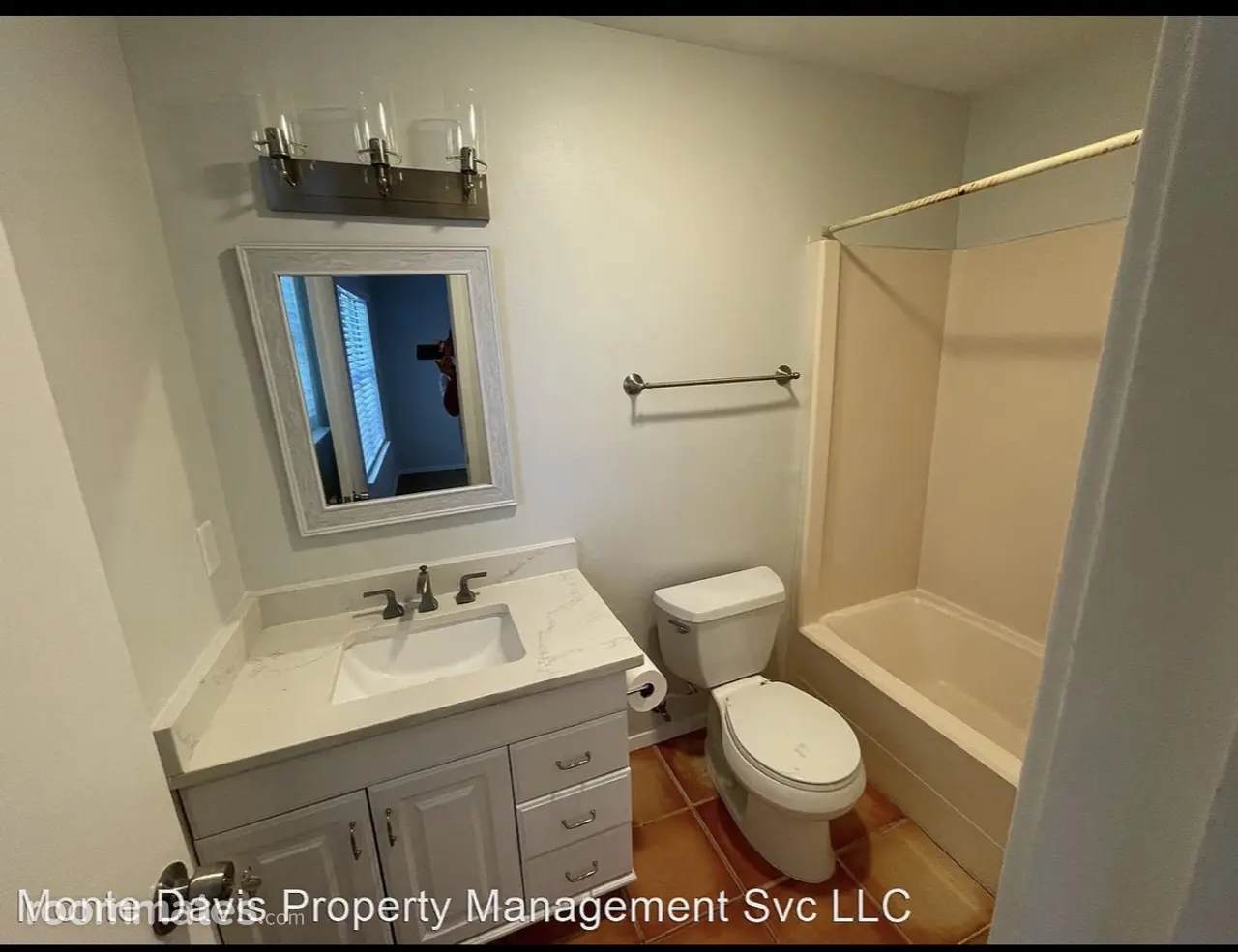 Profile photo 5 of 13