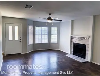 Room for rent in Austin, TX $1000, townhouse