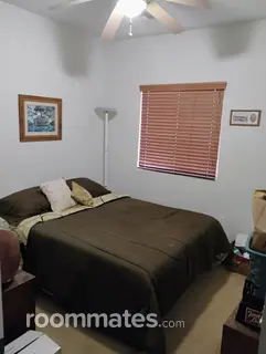 Room for rent in Red Rock, AZ $400, house