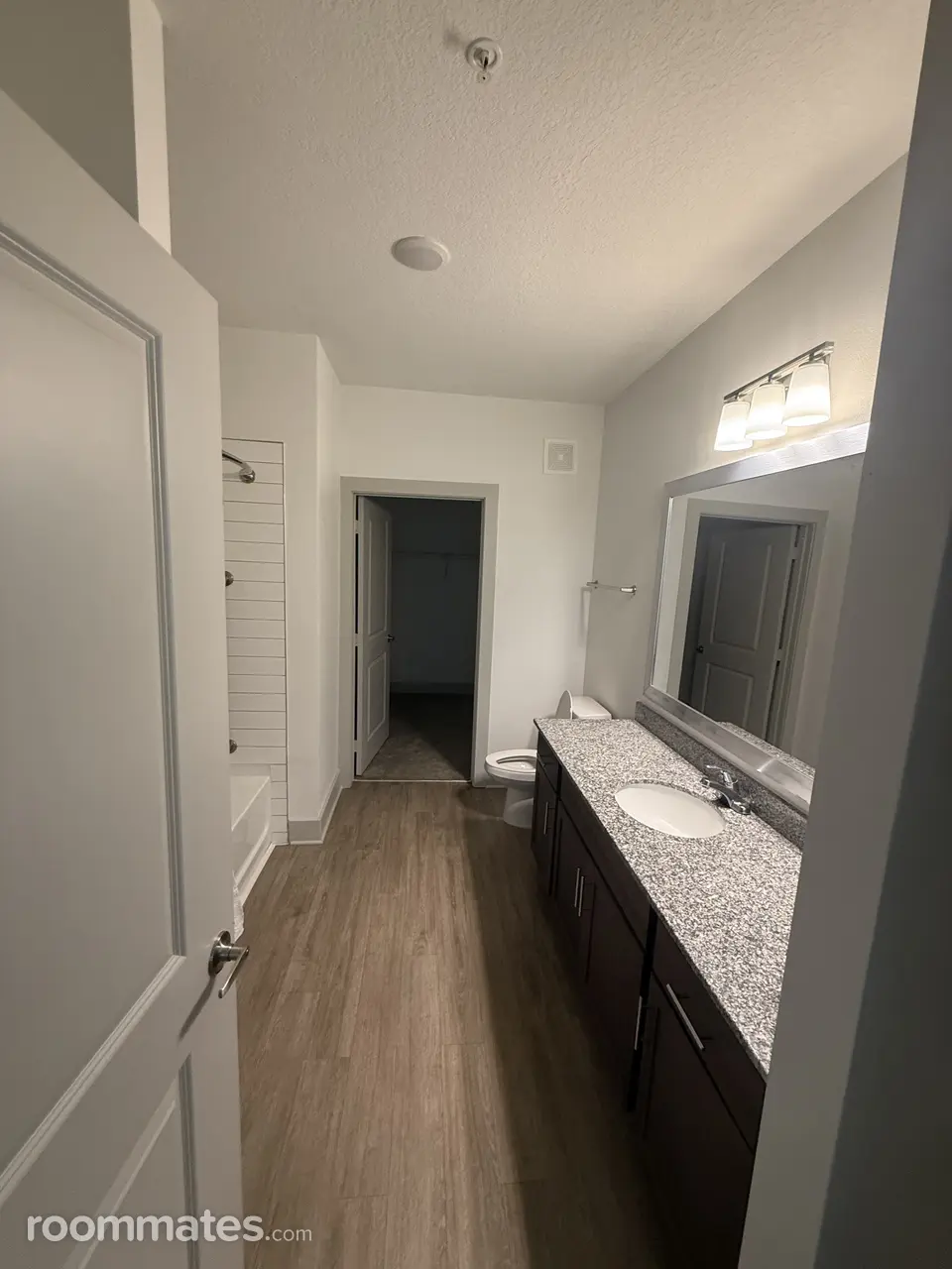 Profile photo 2 of 13