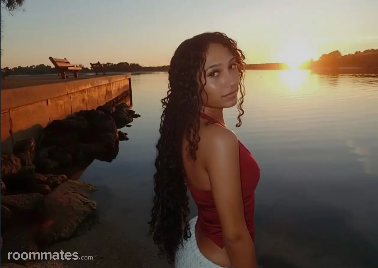 Profile photo 10 of 13