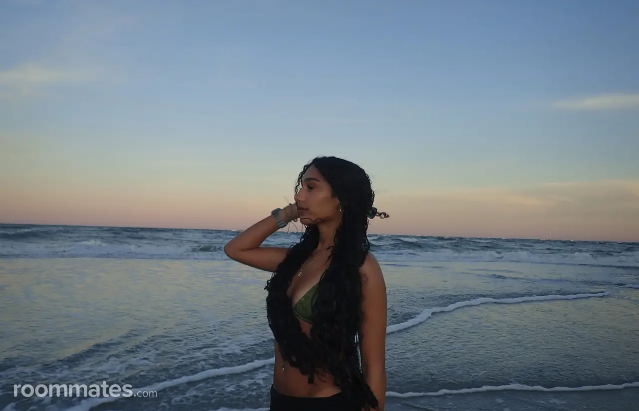 Profile photo 13 of 13