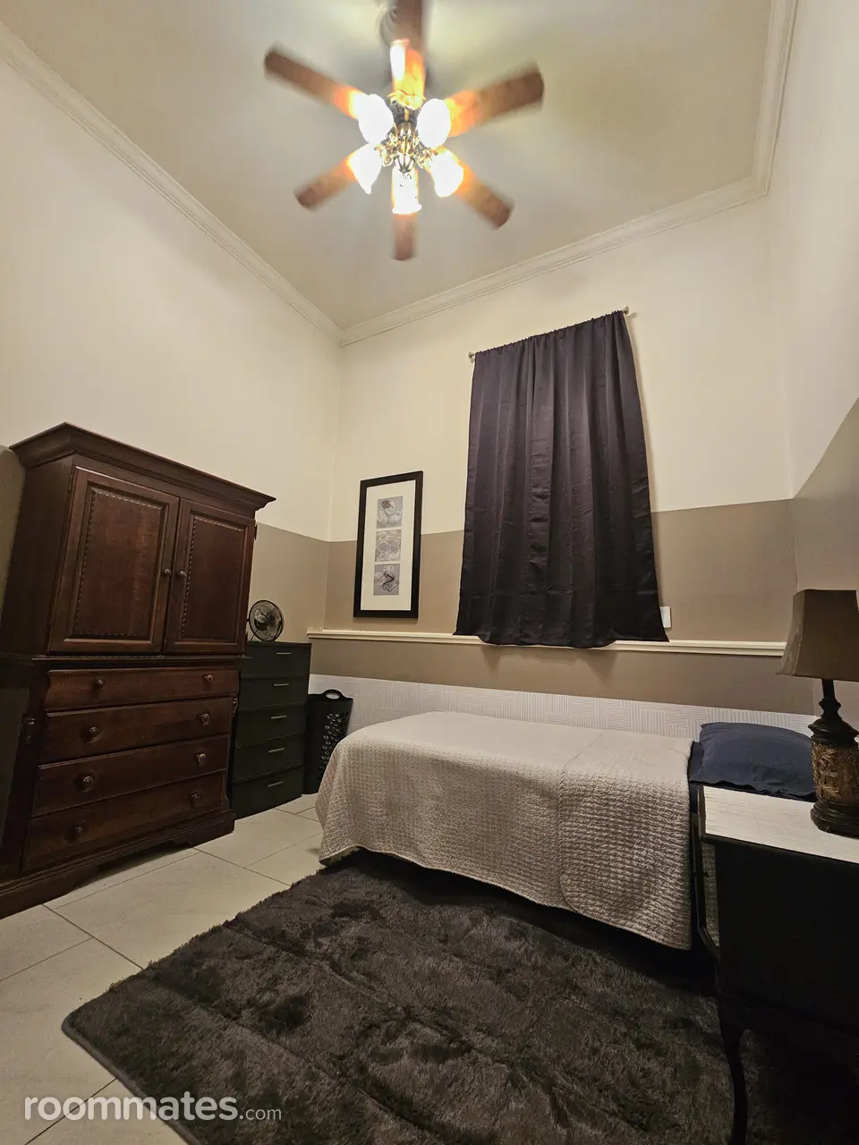 Profile photo 10 of 11